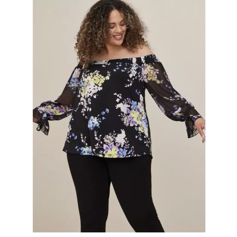 Torrid Colorful Floral Off Shoulder Smocked Stretch‎ Knit Swing Blouse Size 4X
